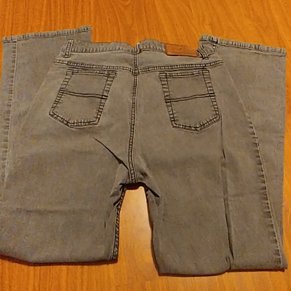 Jeans - Picture 2 of 3